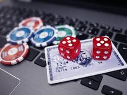 Aplikasi mobile kdslot77 menampilkan meja blackjack live dan pasar Liga 1